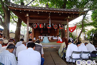 須賀神社の祭礼の写真