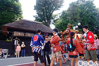 上町天祖神社の秋祭りの写真