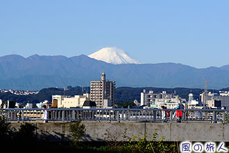 成城の富士見橋からの眺める富士山