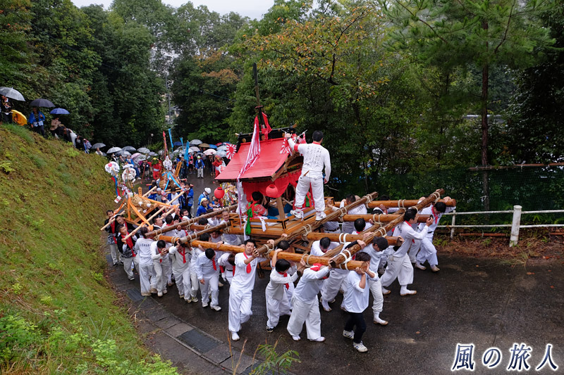 坂町小屋浦　新宮神社の祭礼の写真