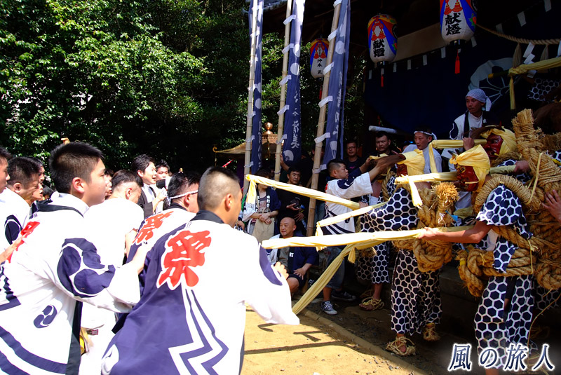 呉市天応　田中八幡神社の祭礼の写真
