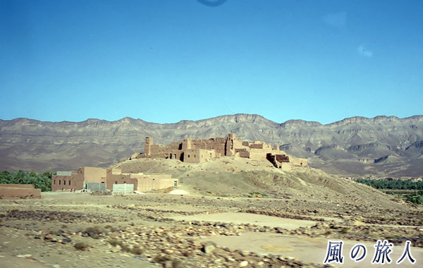 モロッコ　カスバのある風景の写真