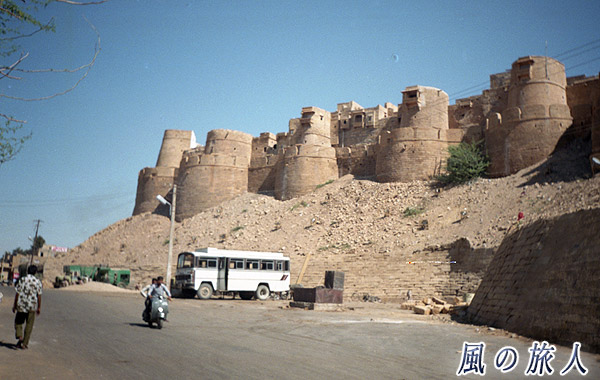 インド　ジャイサルメール城の写真