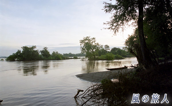 ラオス　シーパンドンの写真