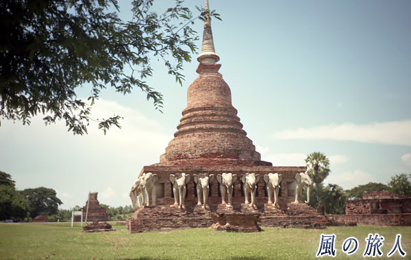 ワット・ソラサック（スコータイ遺跡）の写真