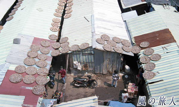 インドネシア　パレンバン　キャバリアの写真