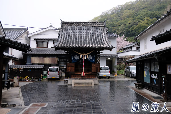 竹原　雨の日　胡堂の写真