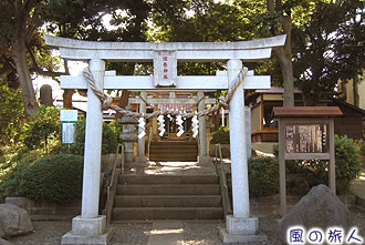 弦巻神社の写真