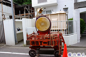 赤堤六所神社の太鼓車の写真