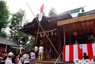 烏山神社の秋祭りの写真
