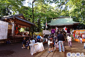 祖師谷神明社の秋祭りの写真