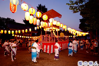 鎌田天神社の盆踊りの写真