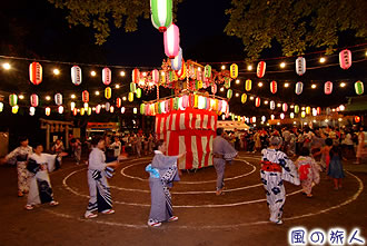 野毛六所神社の盆踊りの写真