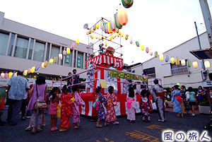 尾山台商栄会盆踊り大会の写真
