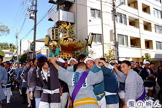 用賀神社の秋祭りの写真