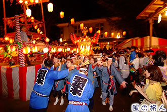 羽根木神社の秋祭りの写真
