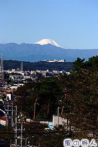 岡本三丁目の坂からの眺める富士山