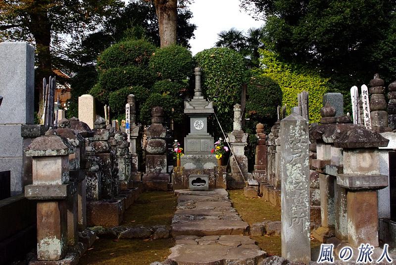 慶元寺　江戸氏の墓所