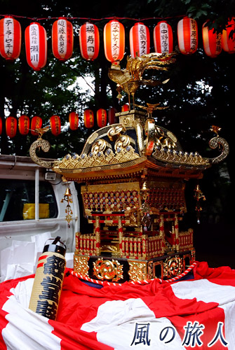 経堂天祖神社の神輿渡御　2009年　北神輿の写真