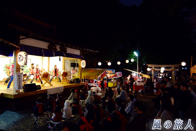 弦巻神社の秋祭り　奉納演芸　松丘子供太鼓の写真